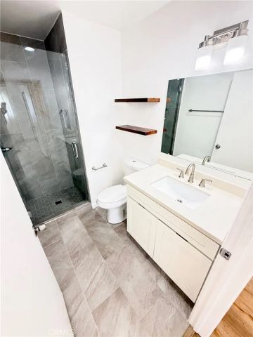 920 Alfred, Los Angeles, CA 90069