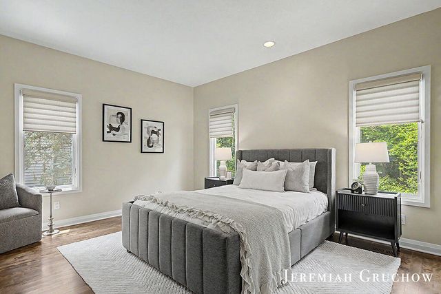 3333 Falcon Bluff Court Ne, Grand Rapids Twp, MI 49525
