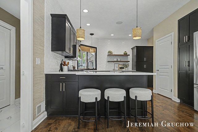 3333 Falcon Bluff Court Ne, Grand Rapids Twp, MI 49525