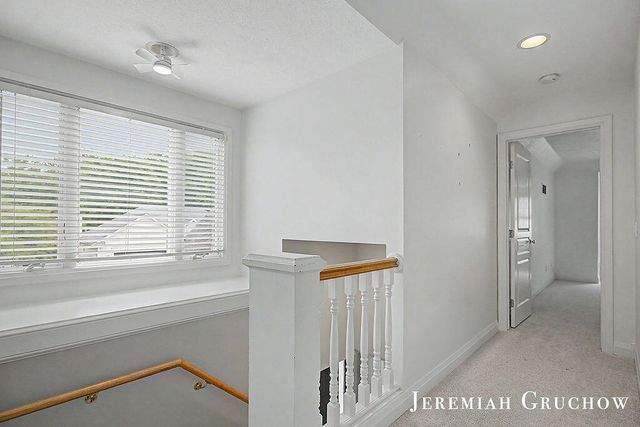 3333 Falcon Bluff Court Ne, Grand Rapids Twp, MI 49525