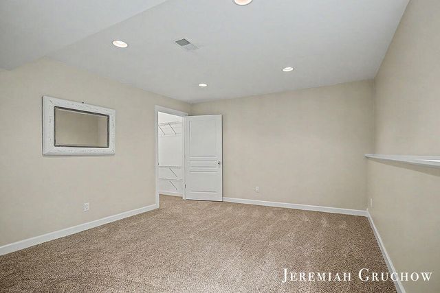 3333 Falcon Bluff Court Ne, Grand Rapids Twp, MI 49525