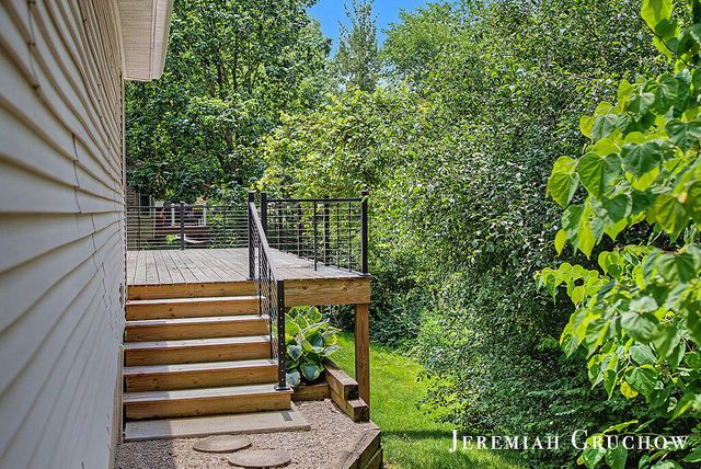 3333 Falcon Bluff Court Ne, Grand Rapids Twp, MI 49525