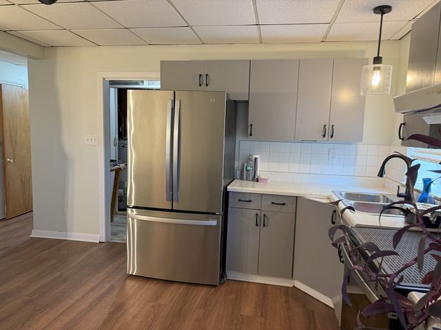 102 Vestal St, Fall River, MA 02720