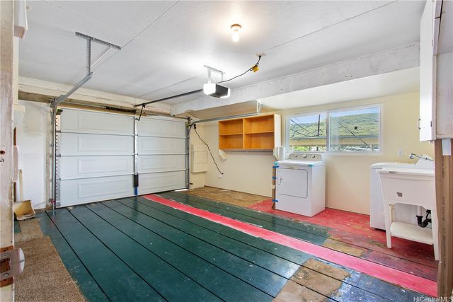 1484 Halekoa Drive, Honolulu, HI 96821