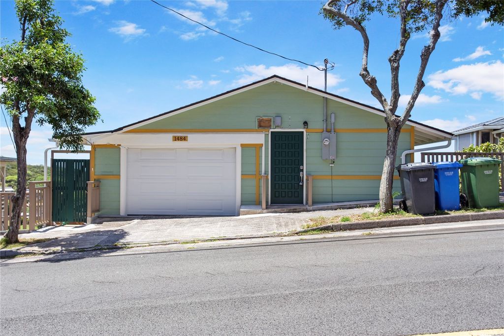 1484 Halekoa Drive, Honolulu, HI 96821