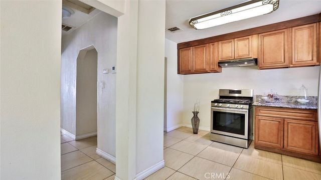 10058 Sunland Boulevard, Sunland, CA 91040