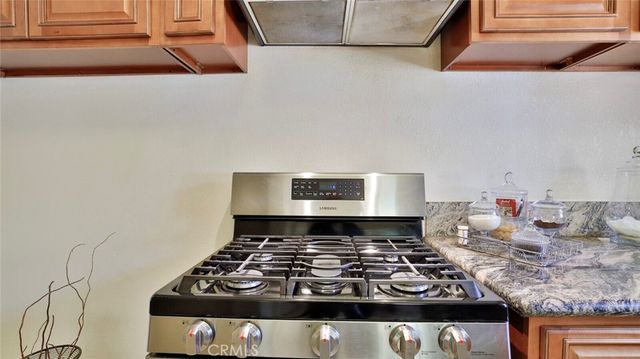 10058 Sunland Boulevard, Sunland, CA 91040