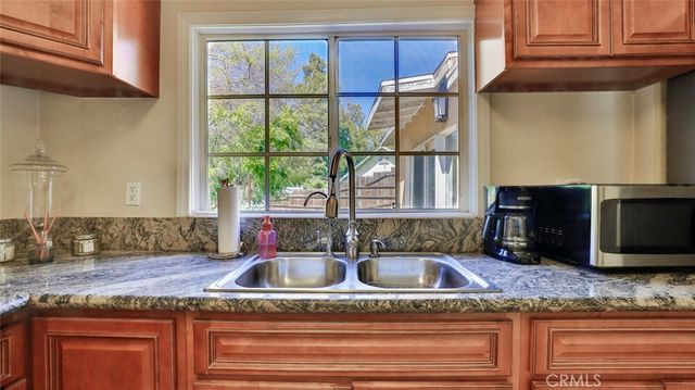 10058 Sunland Boulevard, Sunland, CA 91040