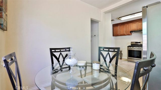 10058 Sunland Boulevard, Sunland, CA 91040