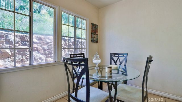 10058 Sunland Boulevard, Sunland, CA 91040
