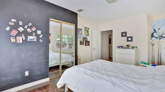 10058 Sunland Boulevard, Sunland, CA 91040