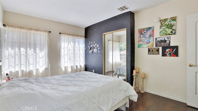 10058 Sunland Boulevard, Sunland, CA 91040