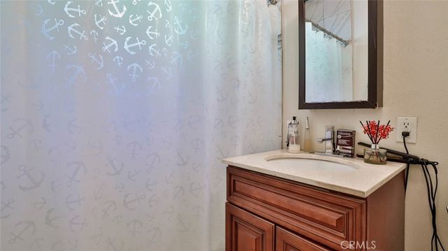 10058 Sunland Boulevard, Sunland, CA 91040