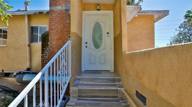 10058 Sunland Boulevard, Sunland, CA 91040