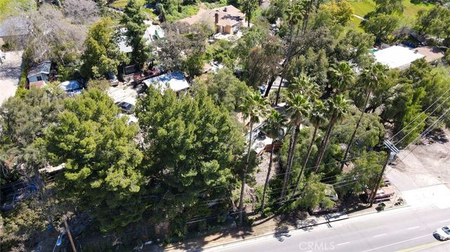 10058 Sunland Boulevard, Sunland, CA 91040