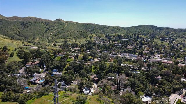 10058 Sunland Boulevard, Sunland, CA 91040