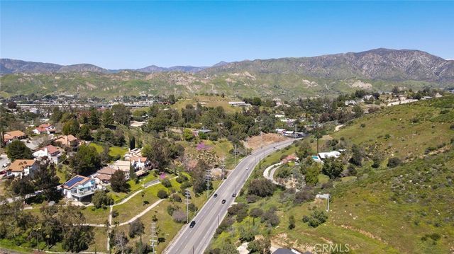 10058 Sunland Boulevard, Sunland, CA 91040