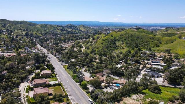 10058 Sunland Boulevard, Sunland, CA 91040