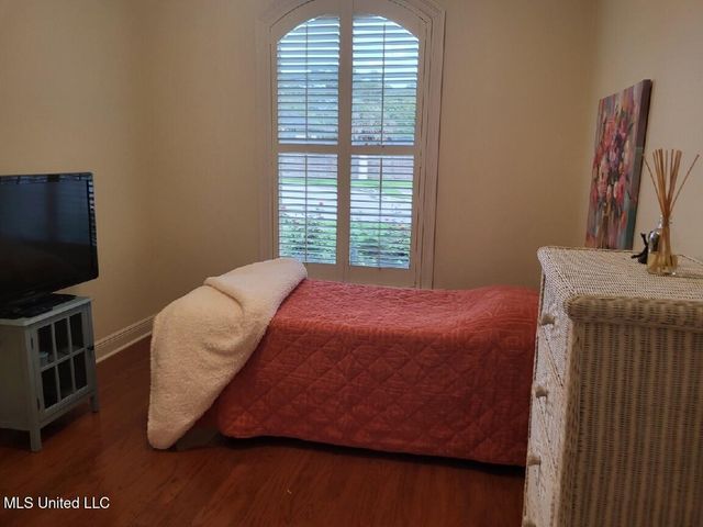 3808 Acadian Village Drive, Ocean Springs, MS 39564