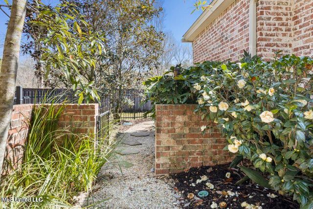 3808 Acadian Village Drive, Ocean Springs, MS 39564