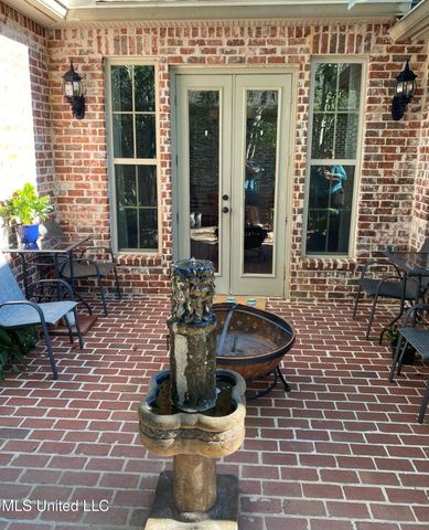 3808 Acadian Village Drive, Ocean Springs, MS 39564