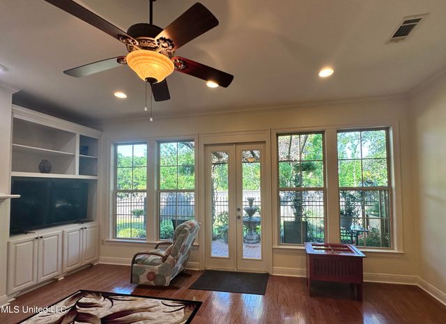 3808 Acadian Village Drive, Ocean Springs, MS 39564