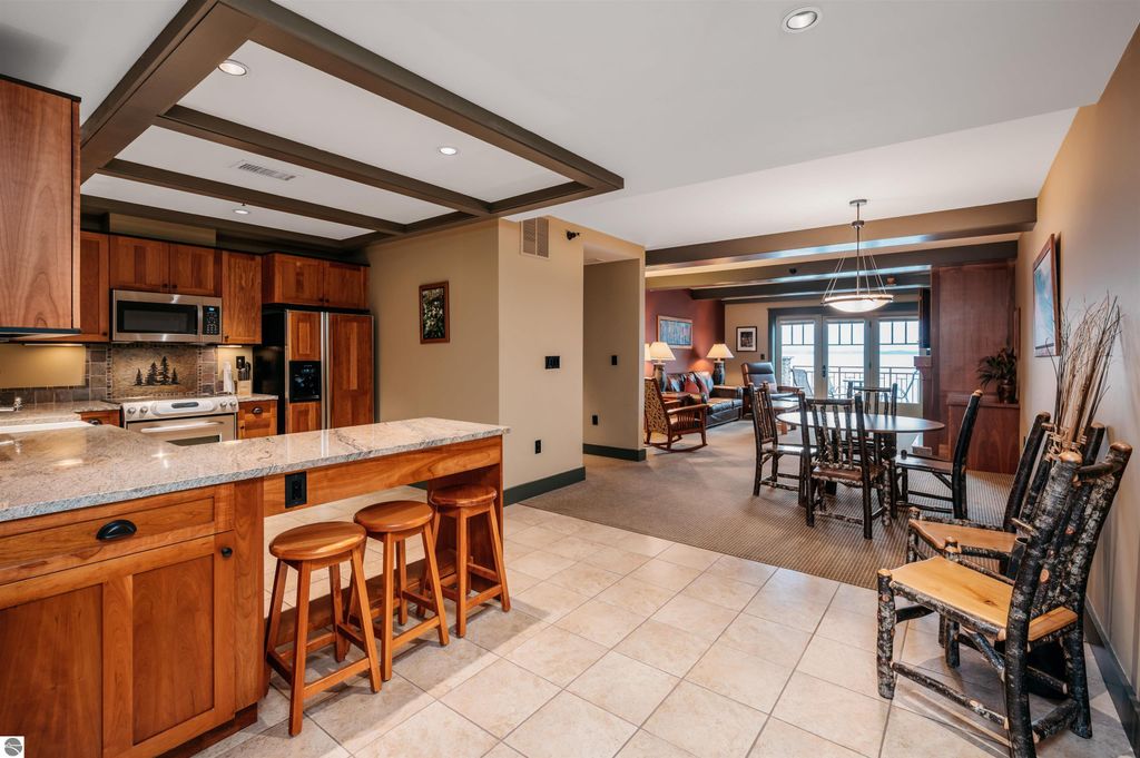 Image 2 of property listing at 2035 N US-31 N # 105, Traverse City, MI 49686