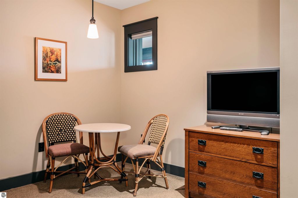 Image 25 of property listing at 2035 N US-31 N # 105, Traverse City, MI 49686