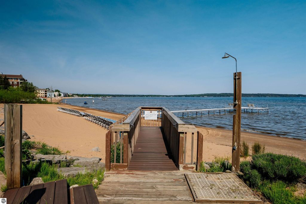 Image 36 of property listing at 2035 N US-31 N # 105, Traverse City, MI 49686