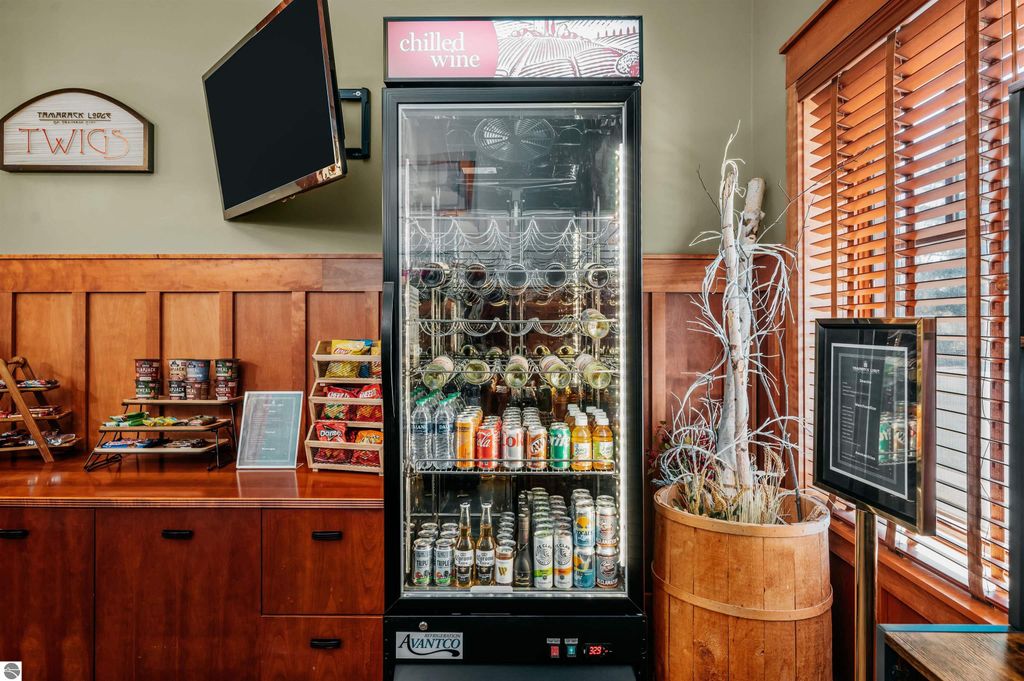 Image 69 of property listing at 2035 N US-31 N # 105, Traverse City, MI 49686