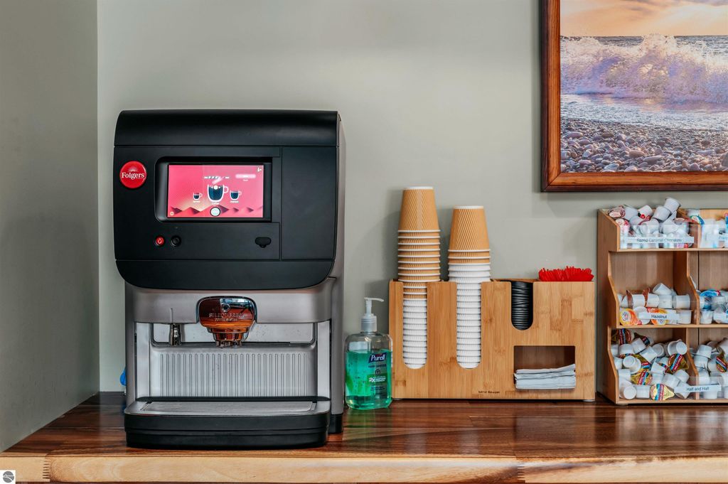 Image 77 of property listing at 2035 N US-31 N # 105, Traverse City, MI 49686