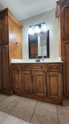 110 S Williams Street, Girard, KS 66743