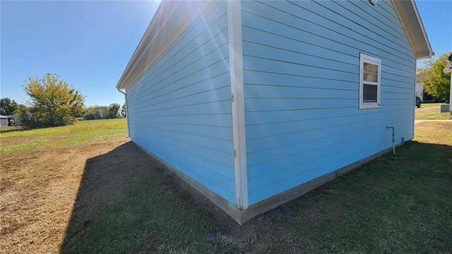 110 S Williams Street, Girard, KS 66743