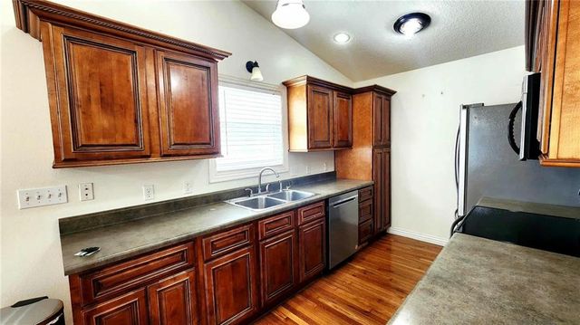 110 S Williams Street, Girard, KS 66743