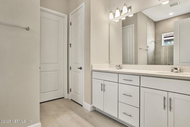 11 SILVER GLEN Drive, Palm Coast, FL 32137