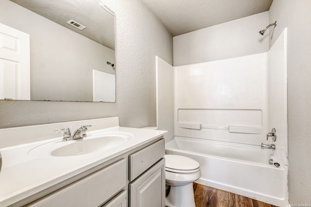 7203 Marina Del Rey, Converse, TX 78109