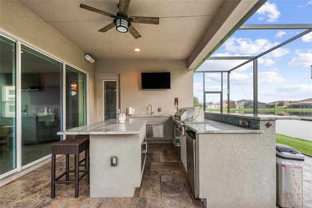 2611 COCO PALM CIRCLE, Wesley Chapel, FL 33543