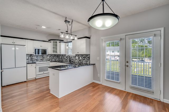 804 Spence Enclave Ln, Nashville, TN 37210