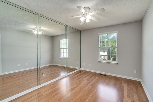 804 Spence Enclave Ln, Nashville, TN 37210