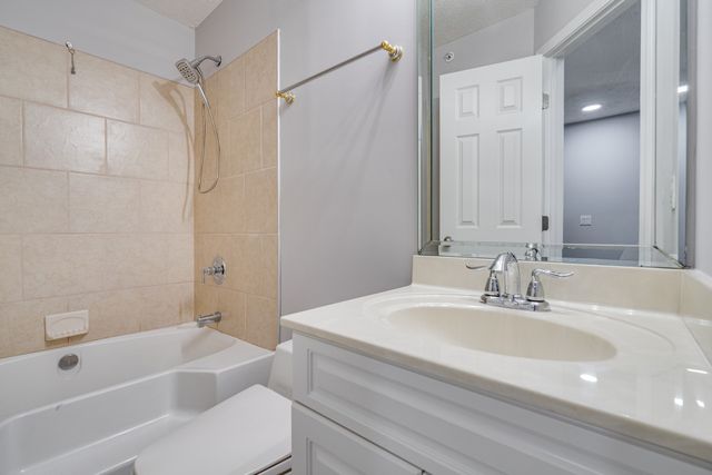 804 Spence Enclave Ln, Nashville, TN 37210
