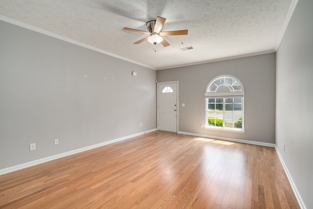 804 Spence Enclave Ln, Nashville, TN 37210
