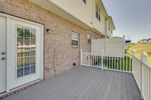 804 Spence Enclave Ln, Nashville, TN 37210