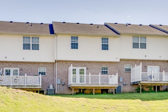 804 Spence Enclave Ln, Nashville, TN 37210