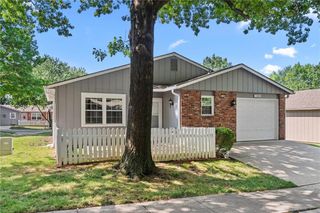 11327 W 77TH Terrace, Shawnee, KS 66214
