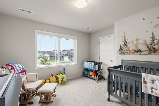 335 NW Horan Court, Waukee, IA 50263