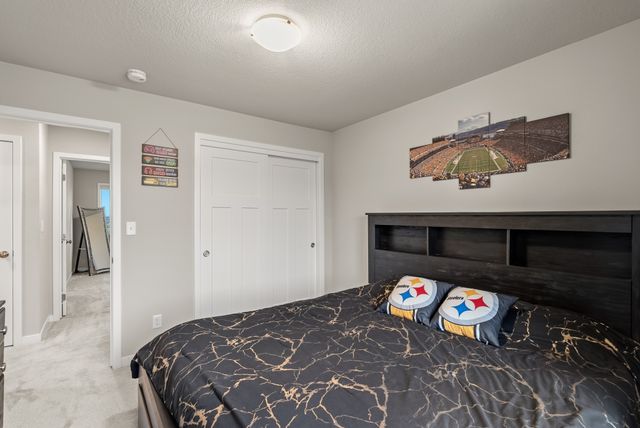 335 NW Horan Court, Waukee, IA 50263