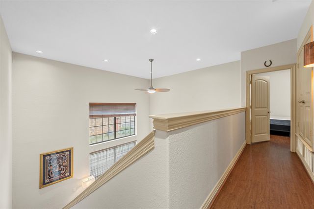 2410 S 2nd 205, Waco, TX 76706