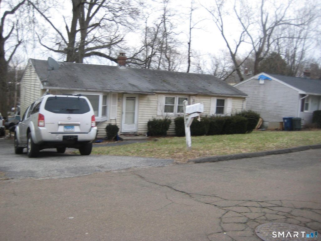 46 Ogden Street, West Haven, CT 06516