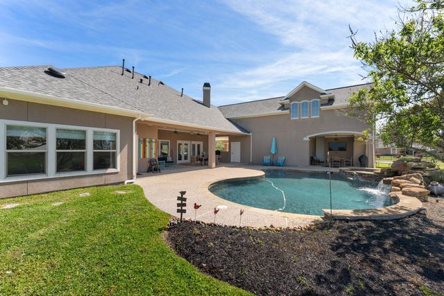 8703 Majesty Lane, Richmond, TX 77469