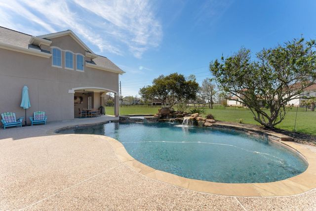 8703 Majesty Lane, Richmond, TX 77469